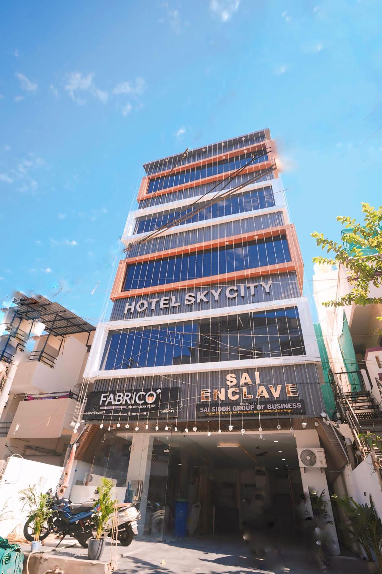 Hotel Sky City Nagpur Dış mekan fotoğraf